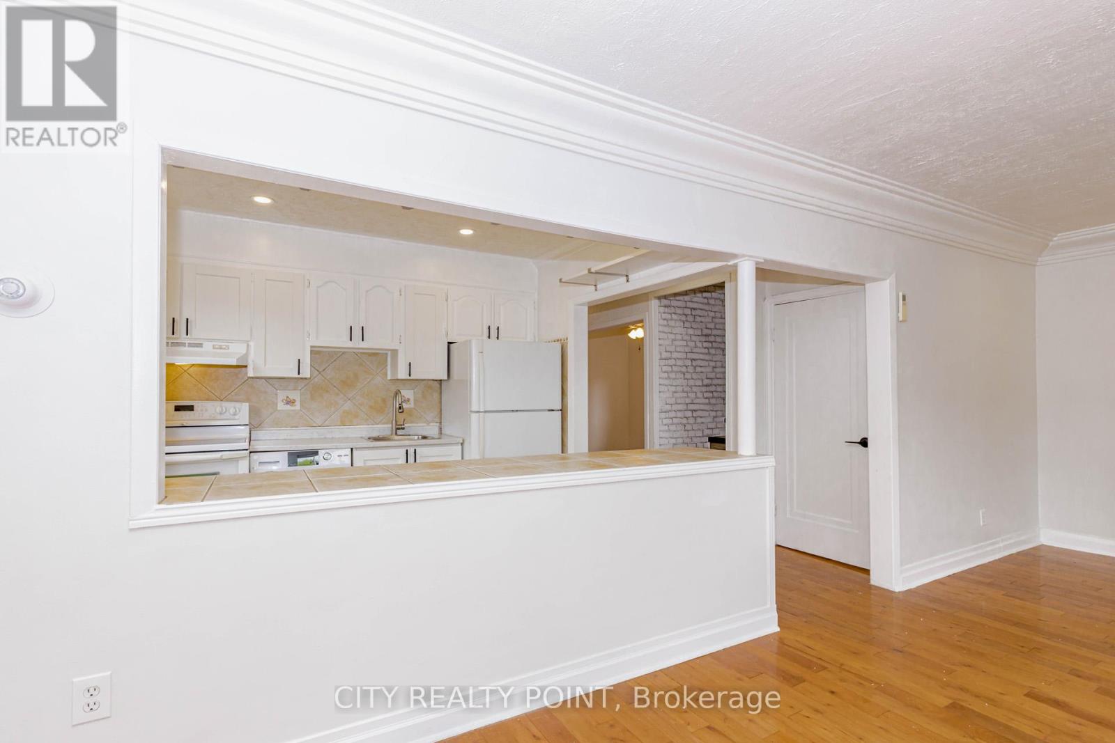 80 Albani Street, Toronto, Ontario  M8V 1X2 - Photo 8 - W12669448