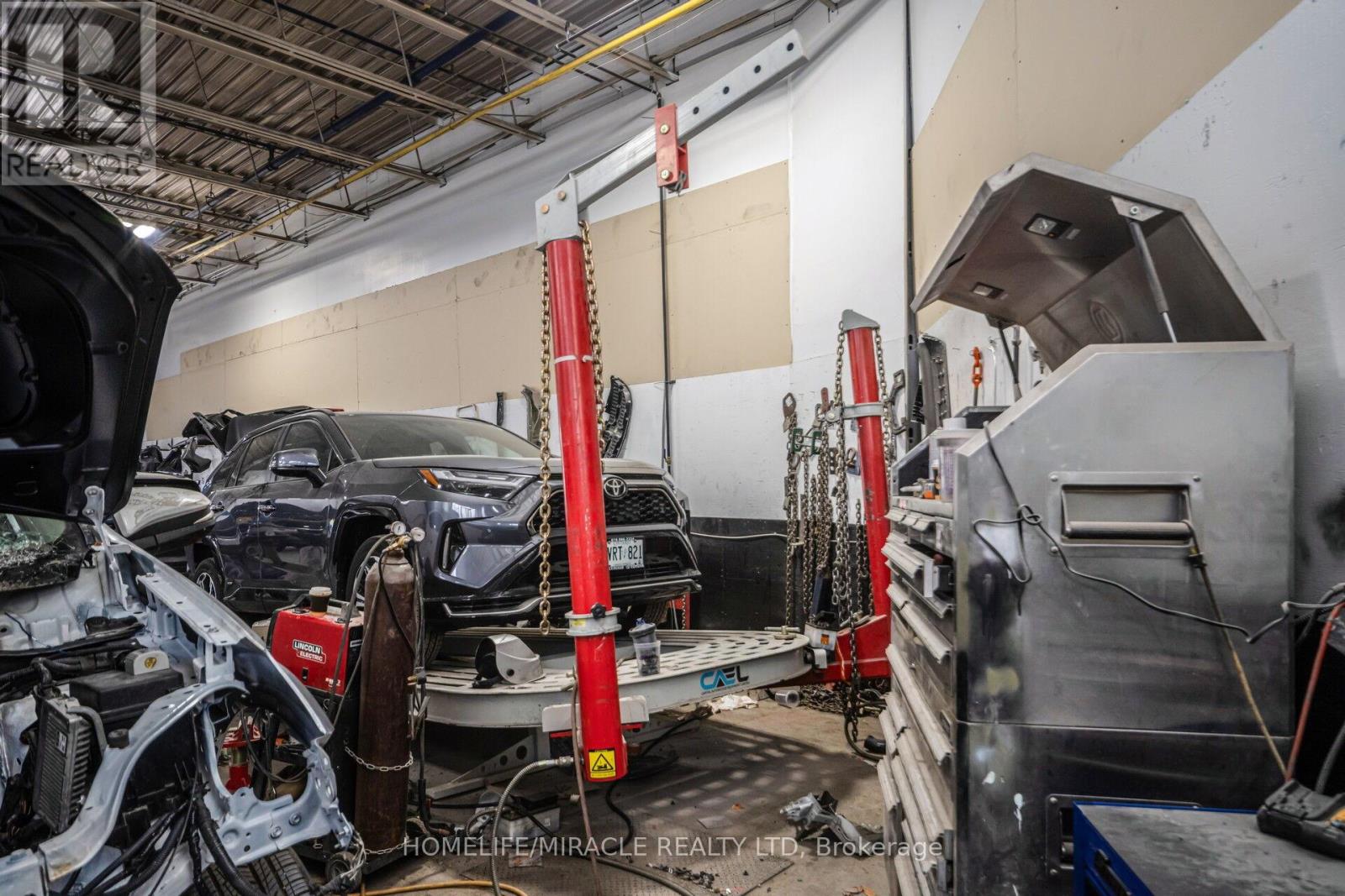 42 Stafford Drive, Brampton, Ontario  L6W 1L4 - Photo 43 - W12669454