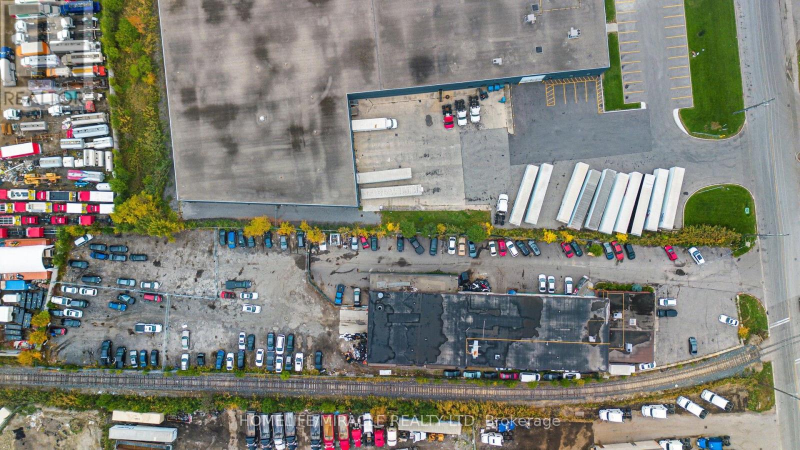 42 Stafford Drive, Brampton, Ontario  L6W 1L4 - Photo 49 - W12669454