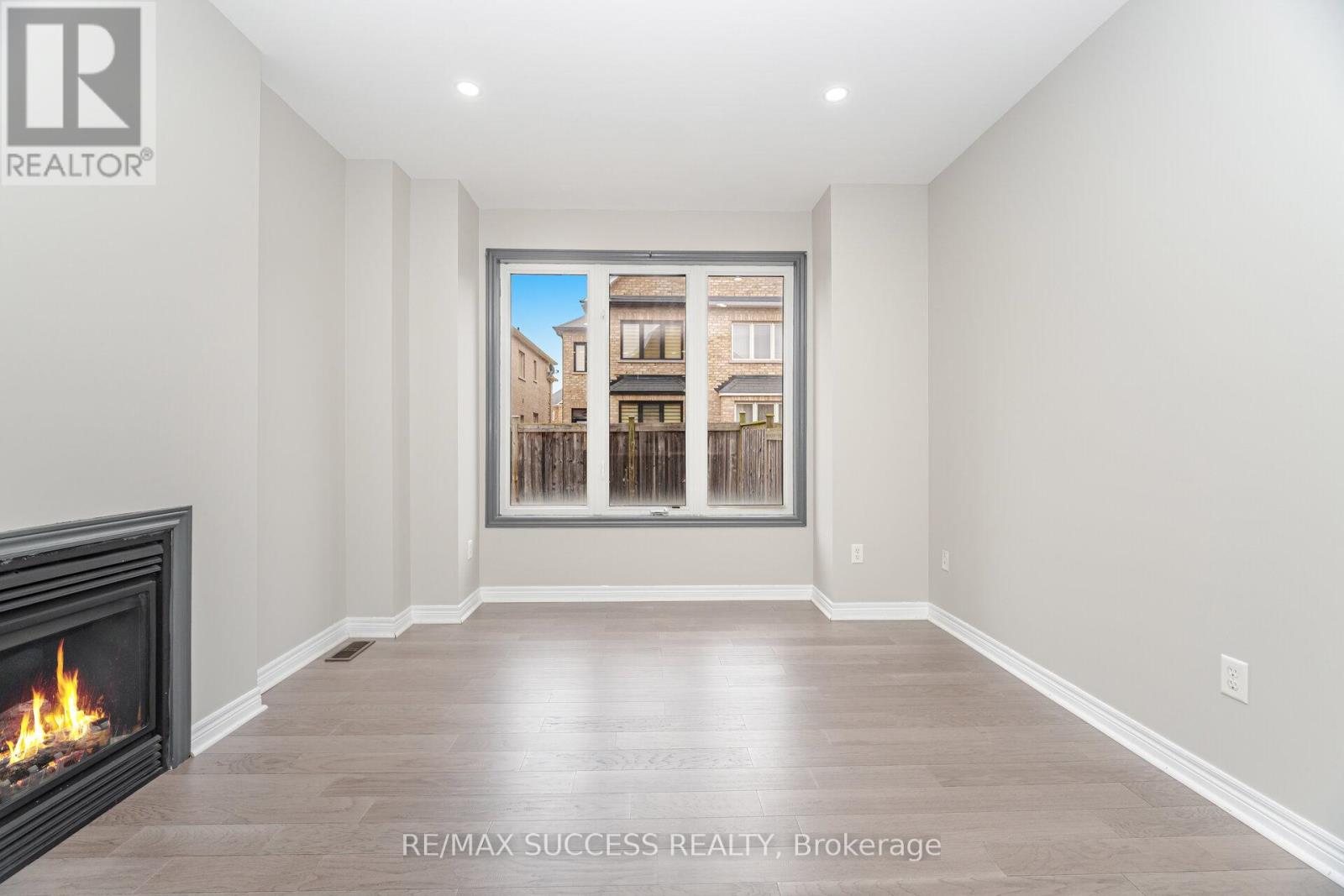 3056 Doyle Street, Mississauga, Ontario  L5M 0M9 - Photo 16 - W12669482