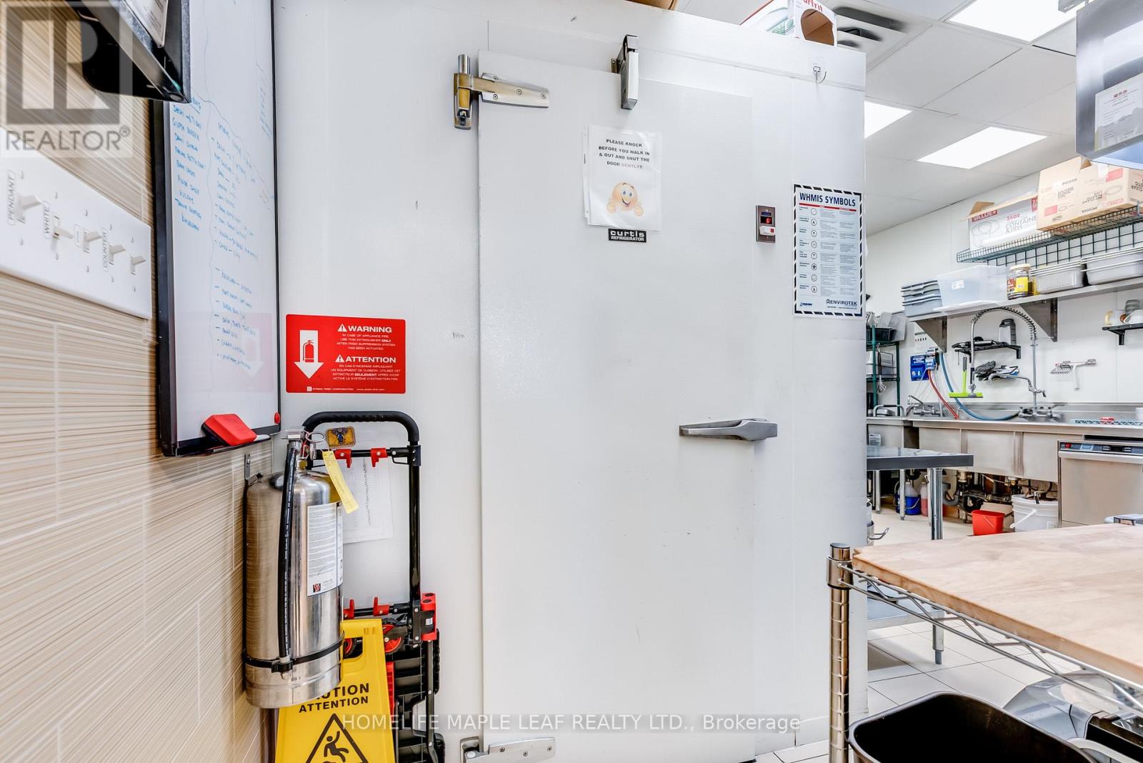 3 - 2930 Islington Avenue, Toronto, Ontario  M9L 2K5 - Photo 26 - W12669516