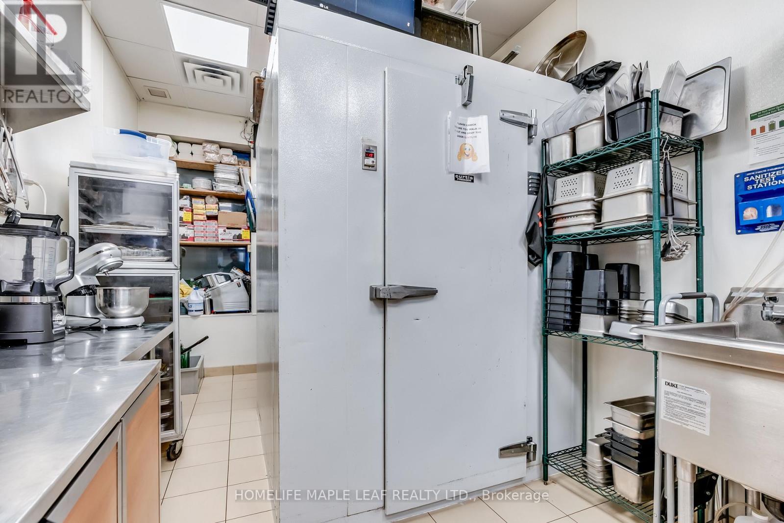 3 - 2930 Islington Avenue, Toronto, Ontario  M9L 2K5 - Photo 33 - W12669516