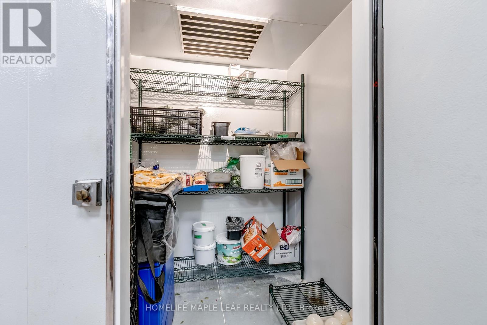 3 - 2930 Islington Avenue, Toronto, Ontario  M9L 2K5 - Photo 34 - W12669516