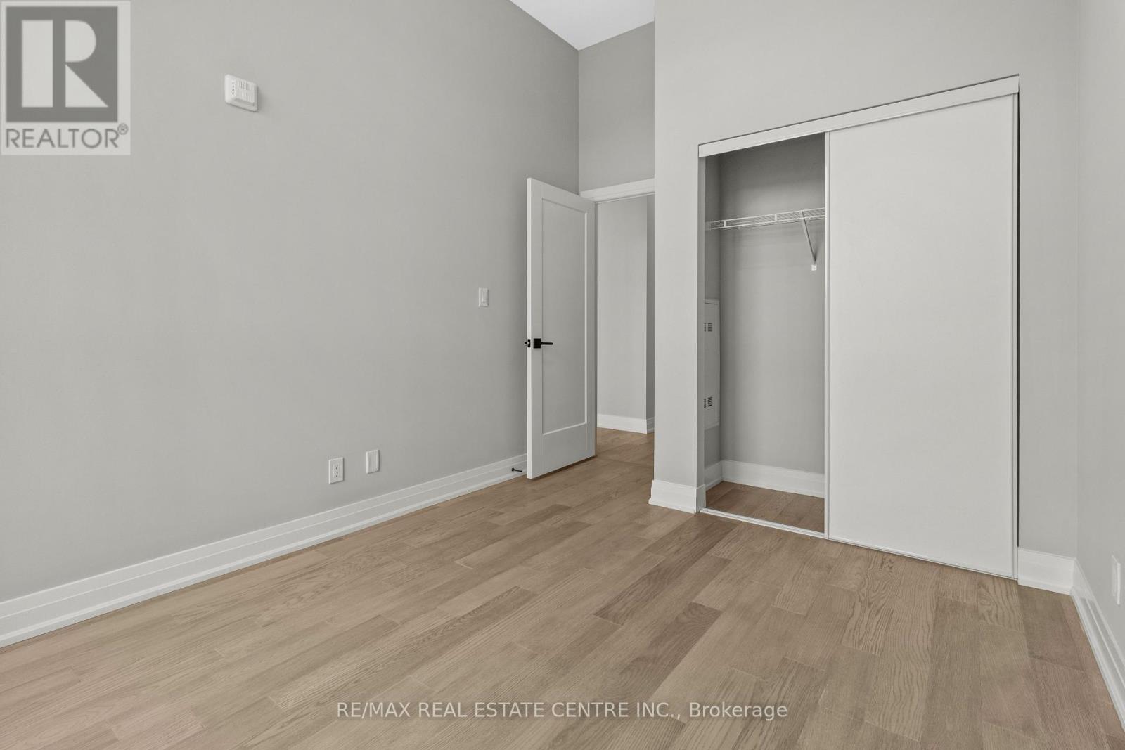 111 - 3265 Carding Mill Trail, Oakville, Ontario  L6M 0W6 - Photo 12 - W12669548