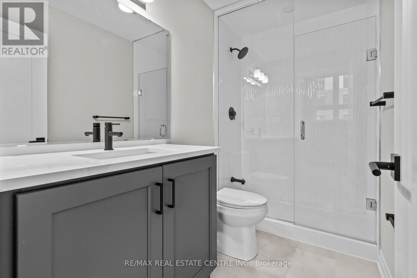 111 - 3265 Carding Mill Trail, Oakville, Ontario  L6M 0W6 - Photo 9 - W12669548