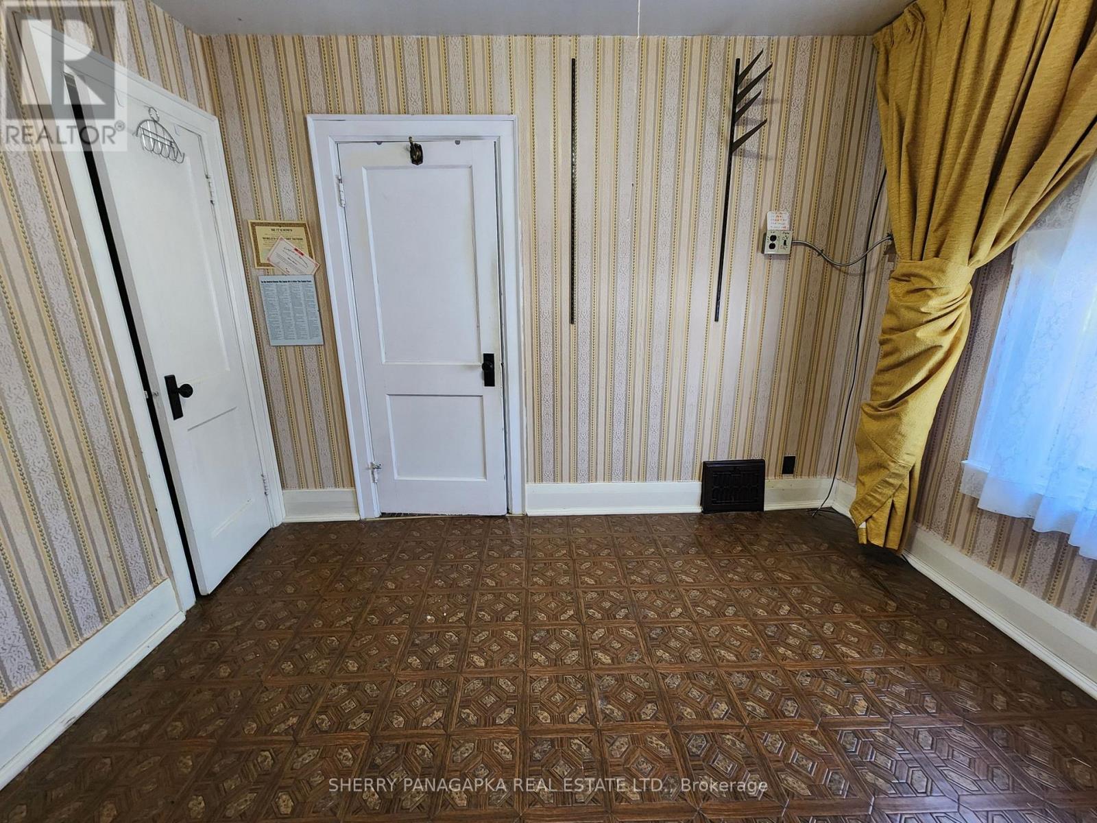 9 Woods Street, Kirkland Lake, Ontario  P2N 3B5 - Photo 15 - T12665718