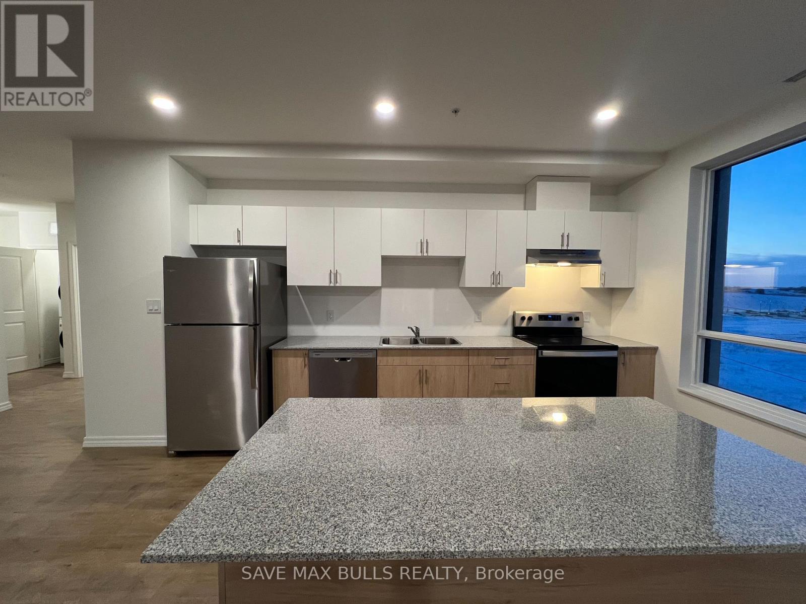 604 - 1098 Paisley Road, Guelph, Ontario  N1K 0E3 - Photo 13 - X12669362