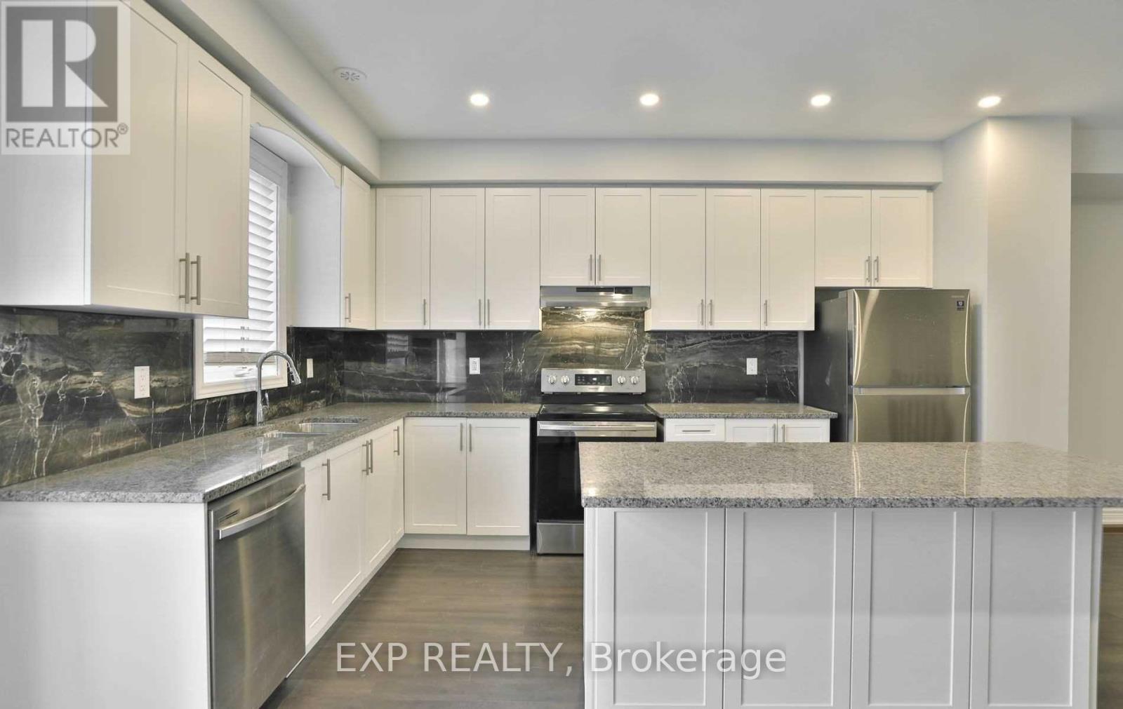 32 Rapids Lane, Hamilton, Ontario  L8K 0A4 - Photo 6 - X12669390