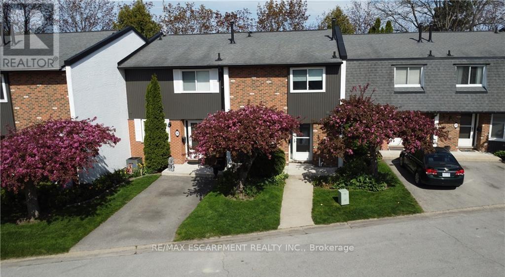 27 - 77 LINWELL ROAD, St. Catharines, Ontario