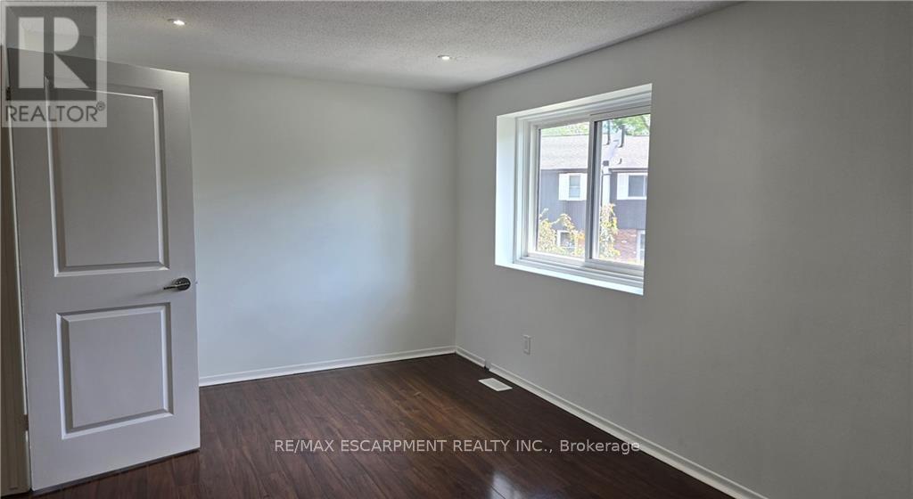 27 - 77 Linwell Road, St. Catharines, Ontario  L2N 6R1 - Photo 27 - X12669486