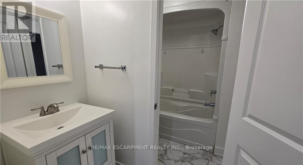 27 - 77 Linwell Road, St. Catharines, Ontario  L2N 6R1 - Photo 28 - X12669486