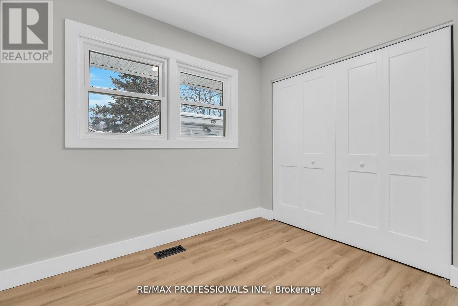 Upper - 139 Byron Avenue, Kitchener, Ontario  N2C 1Z7 - Photo 15 - X12669558