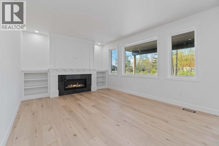 7007 Blue Coast Heights, Plympton-Wyoming, Ontario  N0N 1E0 - Photo 8 - 25028038