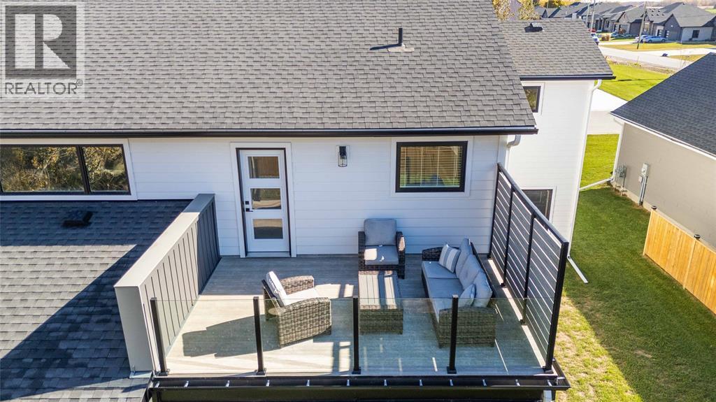 7007 Blue Coast Heights, Plympton-Wyoming, Ontario  N0N 1E0 - Photo 28 - 25028038