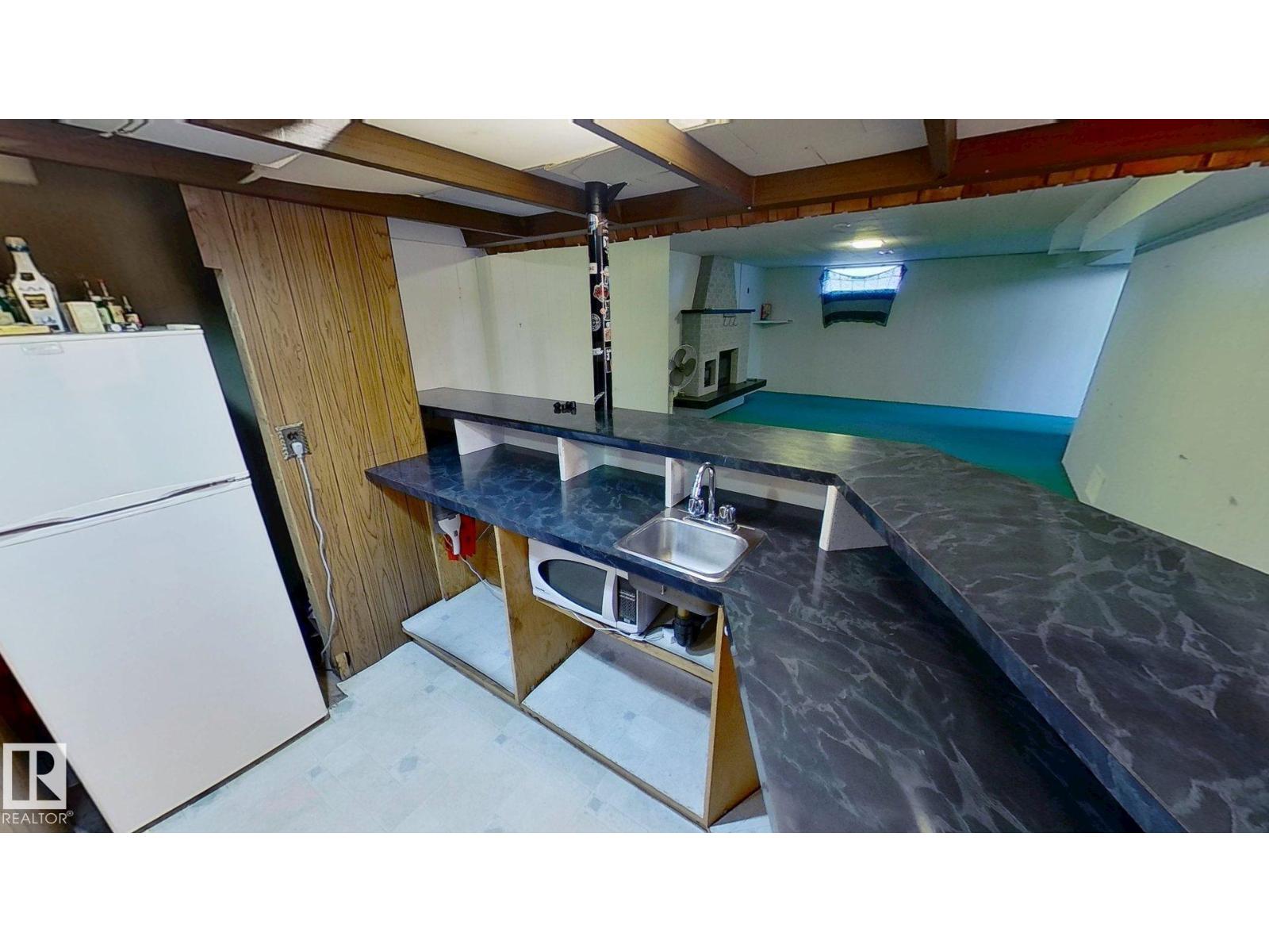 7004 93 Av Nw, Edmonton, Alberta  T6B 0W6 - Photo 21 - E4465438