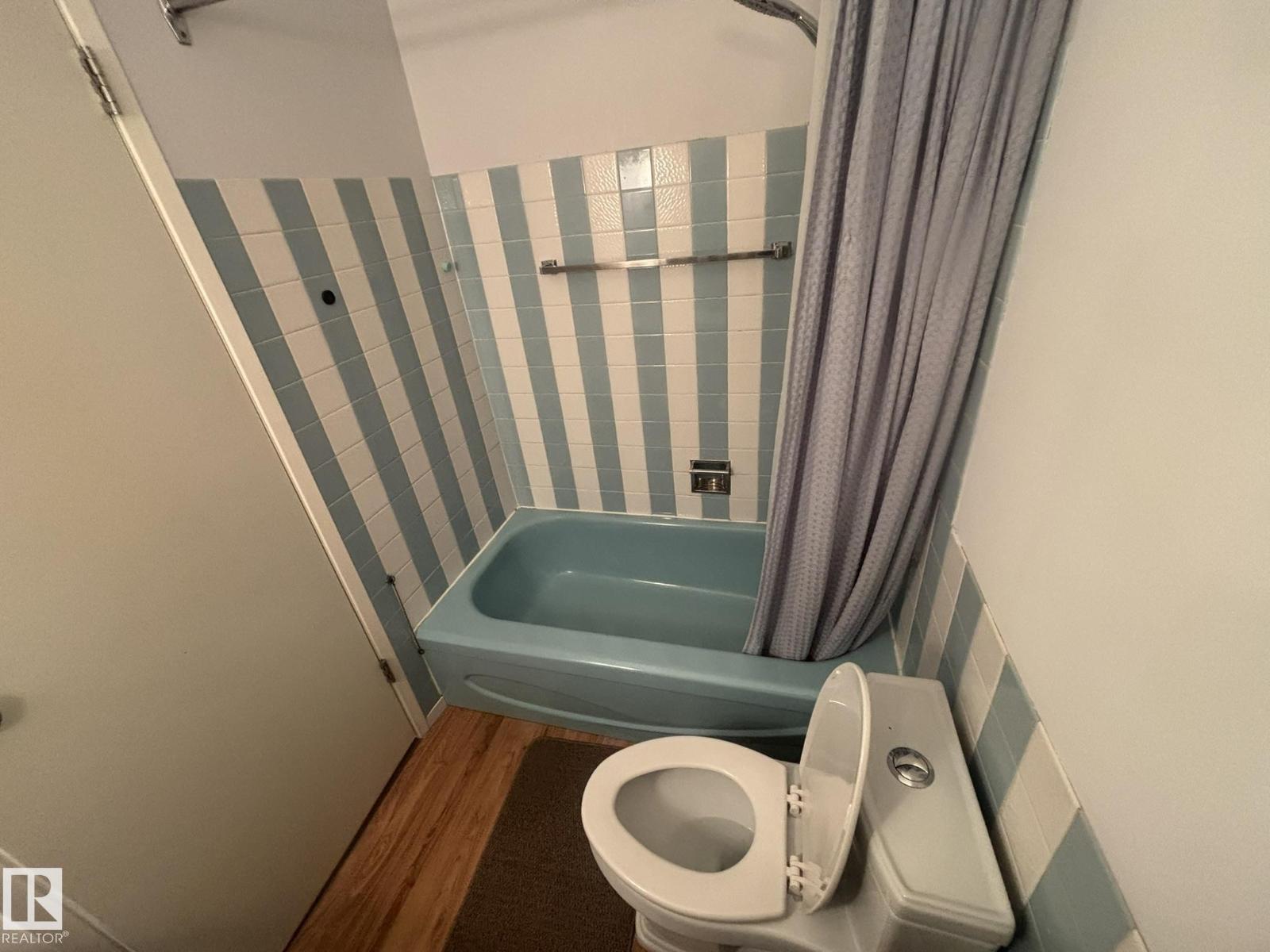 7004 93 Av Nw, Edmonton, Alberta  T6B 0W6 - Photo 15 - E4465438