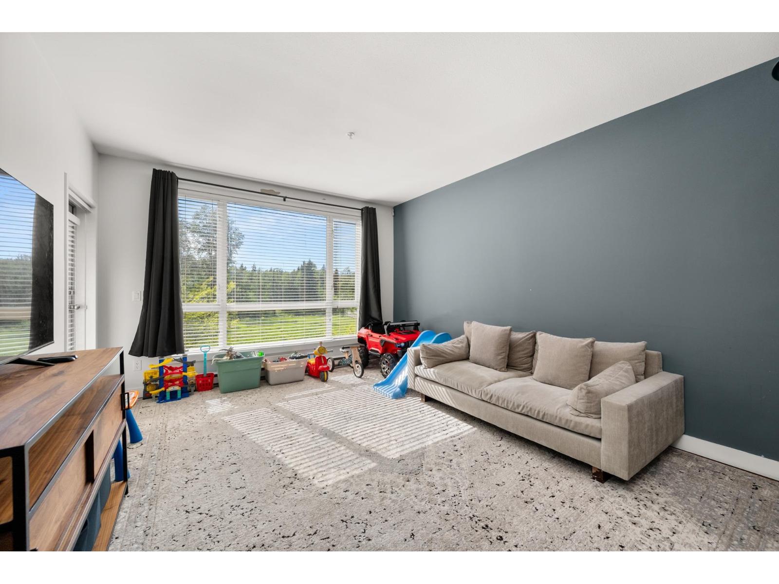 303 14333 104 Avenue, Surrey, British Columbia V3T 0E1 - Photo 2 - R3076381