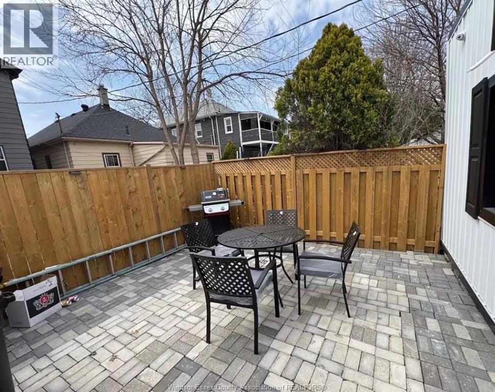 1240 Cataraqui Street, Windsor, Ontario  N9A 2K5 - Photo 14 - 26000379