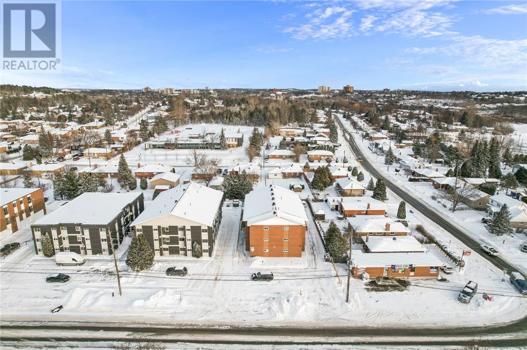 1590 Kelly Lake Road, Sudbury, Ontario  P3E 4M1 - Photo 3 - 2124668