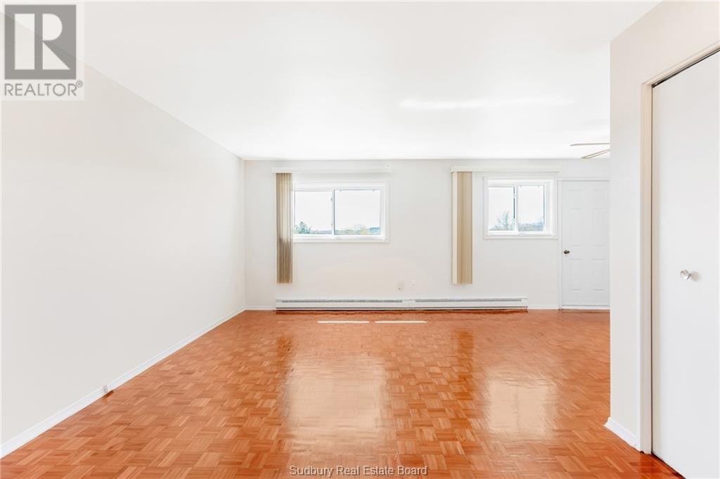 1590 Kelly Lake Road, Sudbury, Ontario  P3E 4M1 - Photo 41 - 2124668