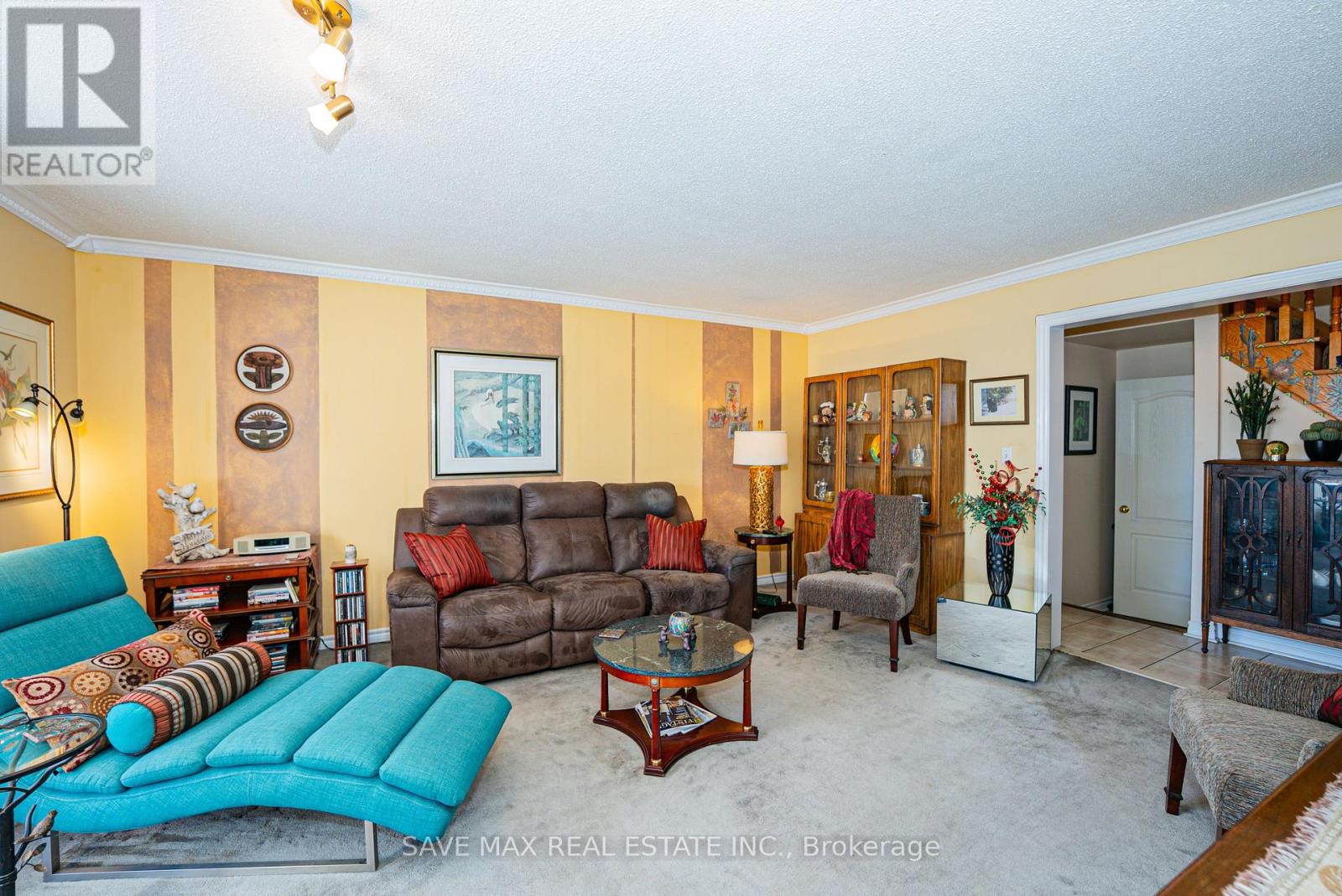 13 Pressed Brick Drive, Brampton, Ontario  L6V 4K8 - Photo 12 - W12659396