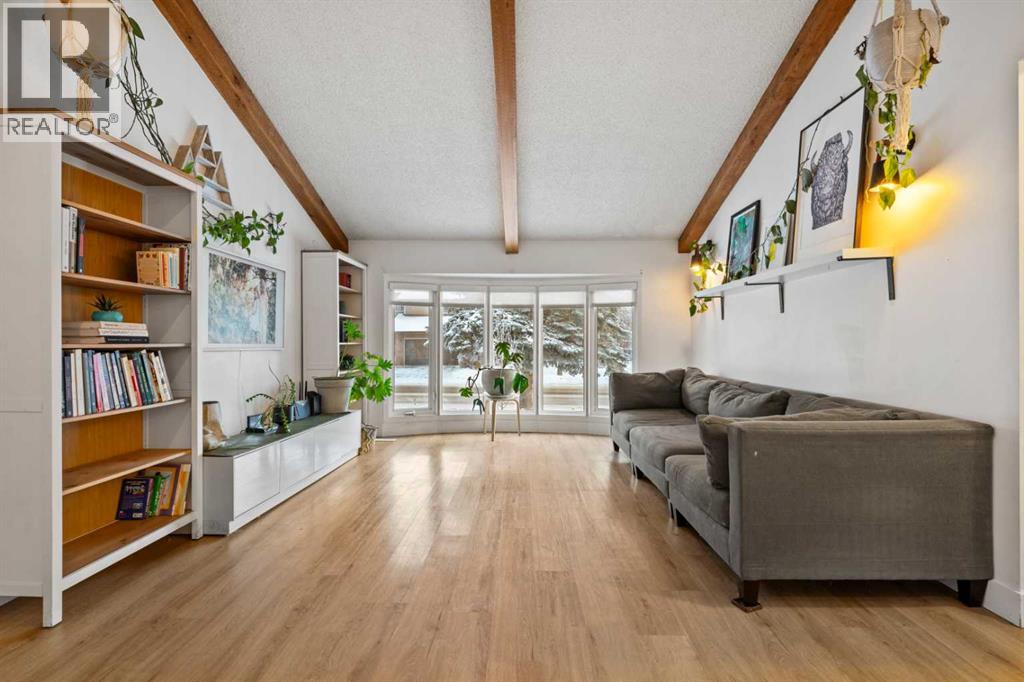 14847 Deer Run Drive Se, Calgary, Alberta  T2J 5X2 - Photo 4 - A2276726