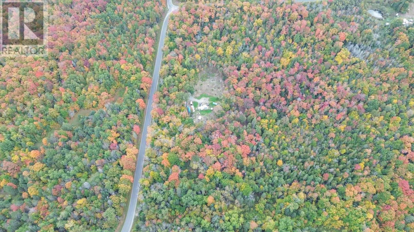 2542 Hilton Rd, Hilton Beach, Ontario P0R 1J0 - Photo 10 - SM260033