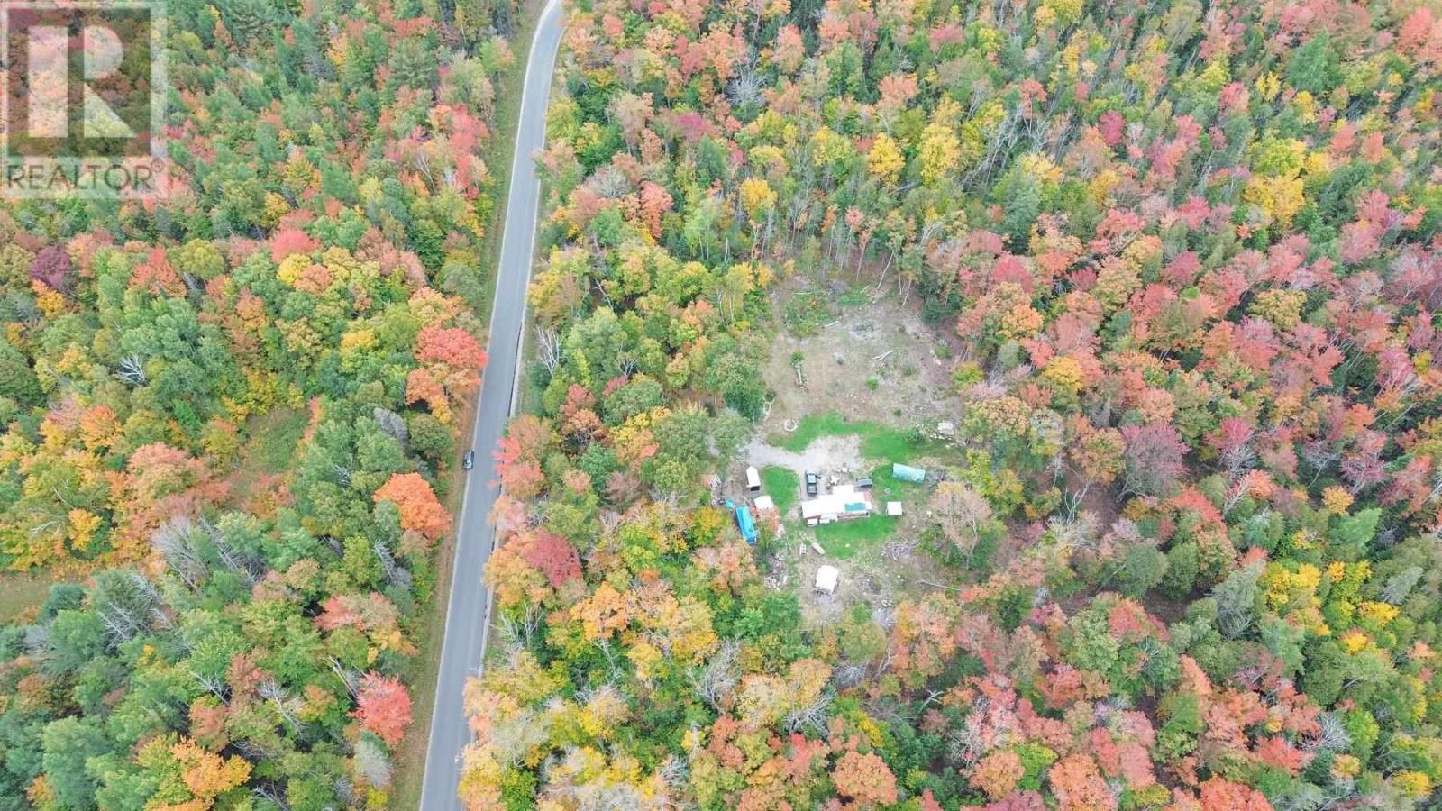 2542 Hilton Rd, Hilton Beach, Ontario P0R 1J0 - Photo 13 - SM260033