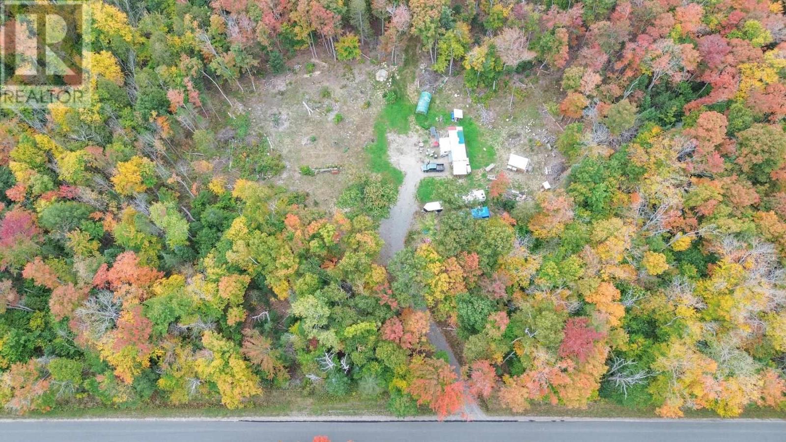 2542 Hilton Rd, Hilton Beach, Ontario P0R 1J0 - Photo 4 - SM260033