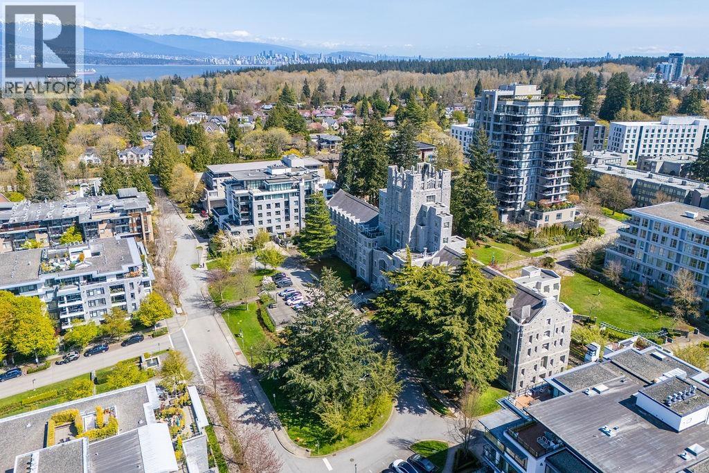 Th 16 6063 Iona Drive, Vancouver, British Columbia  V6T 0B1 - Photo 5 - R3065527