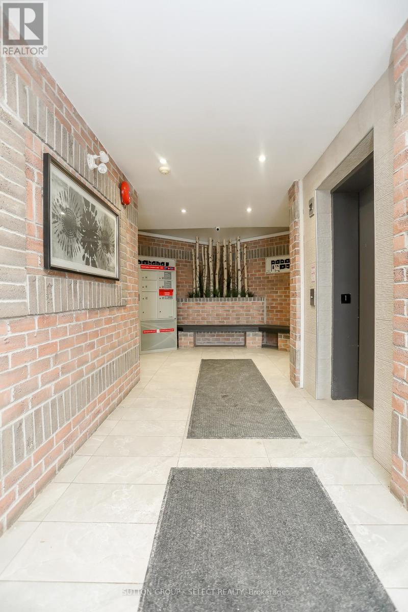 209 - 2228 Trafalgar Street, London East, Ontario  N5V 4J8 - Photo 4 - X12669594