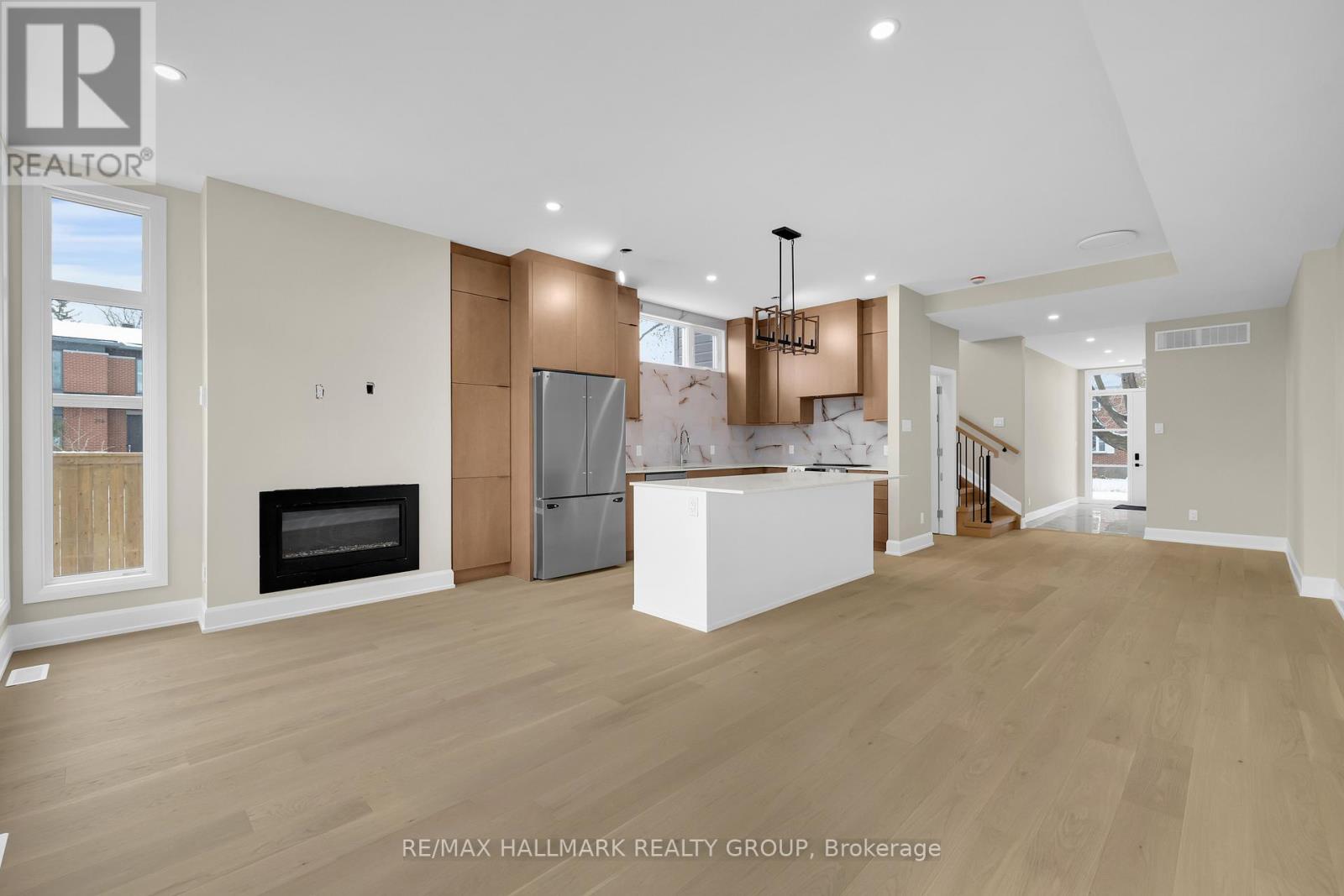 507 Dawson Avenue, Ottawa, Ontario  K1Z 5V6 - Photo 8 - X12669616