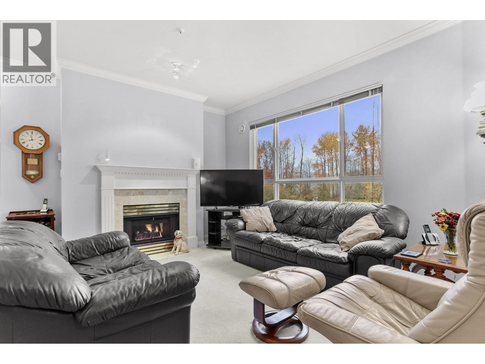 343 3098 Guildford Way, Coquitlam, British Columbia  V3B 7W8 - Photo 5 - R3076553