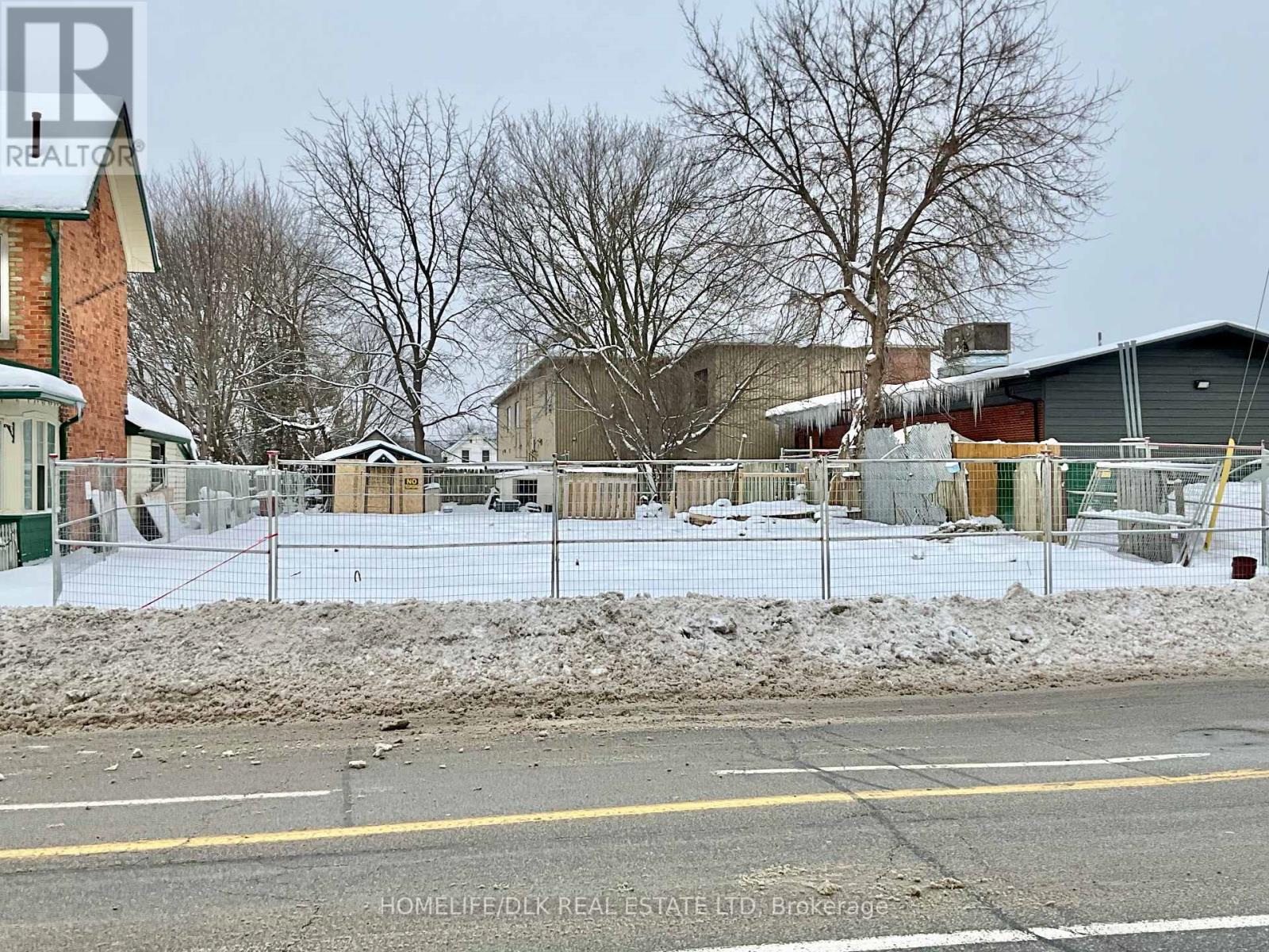 46-48 Pearl Street W, Brockville, Ontario K6V 4B8 - Photo 1 - X12669668