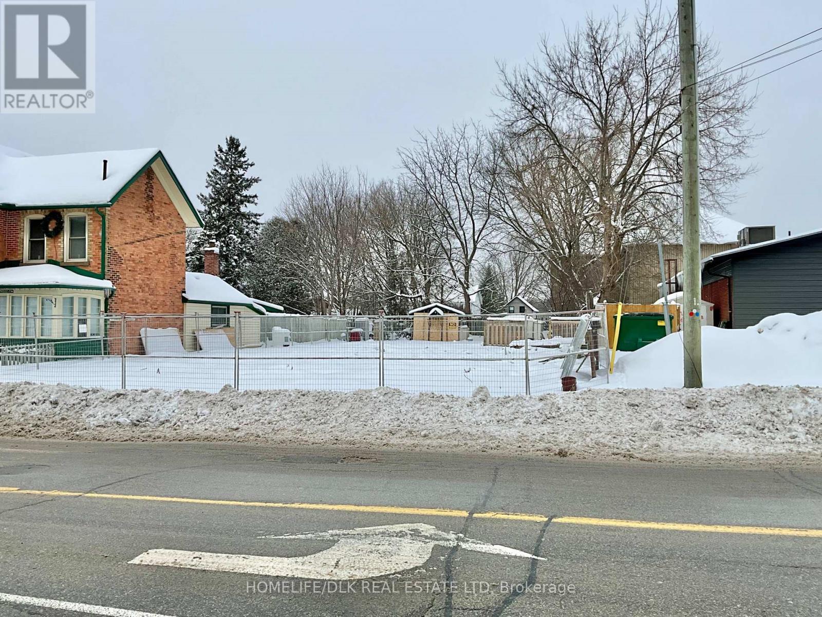 46-48 Pearl Street W, Brockville, Ontario K6V 4B8 - Photo 2 - X12669668