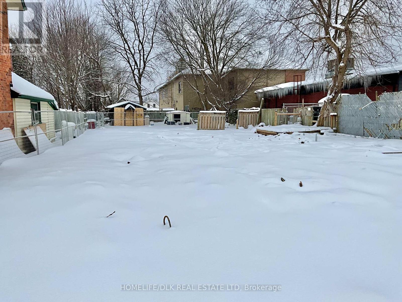 46-48 Pearl Street W, Brockville, Ontario K6V 4B8 - Photo 3 - X12669668