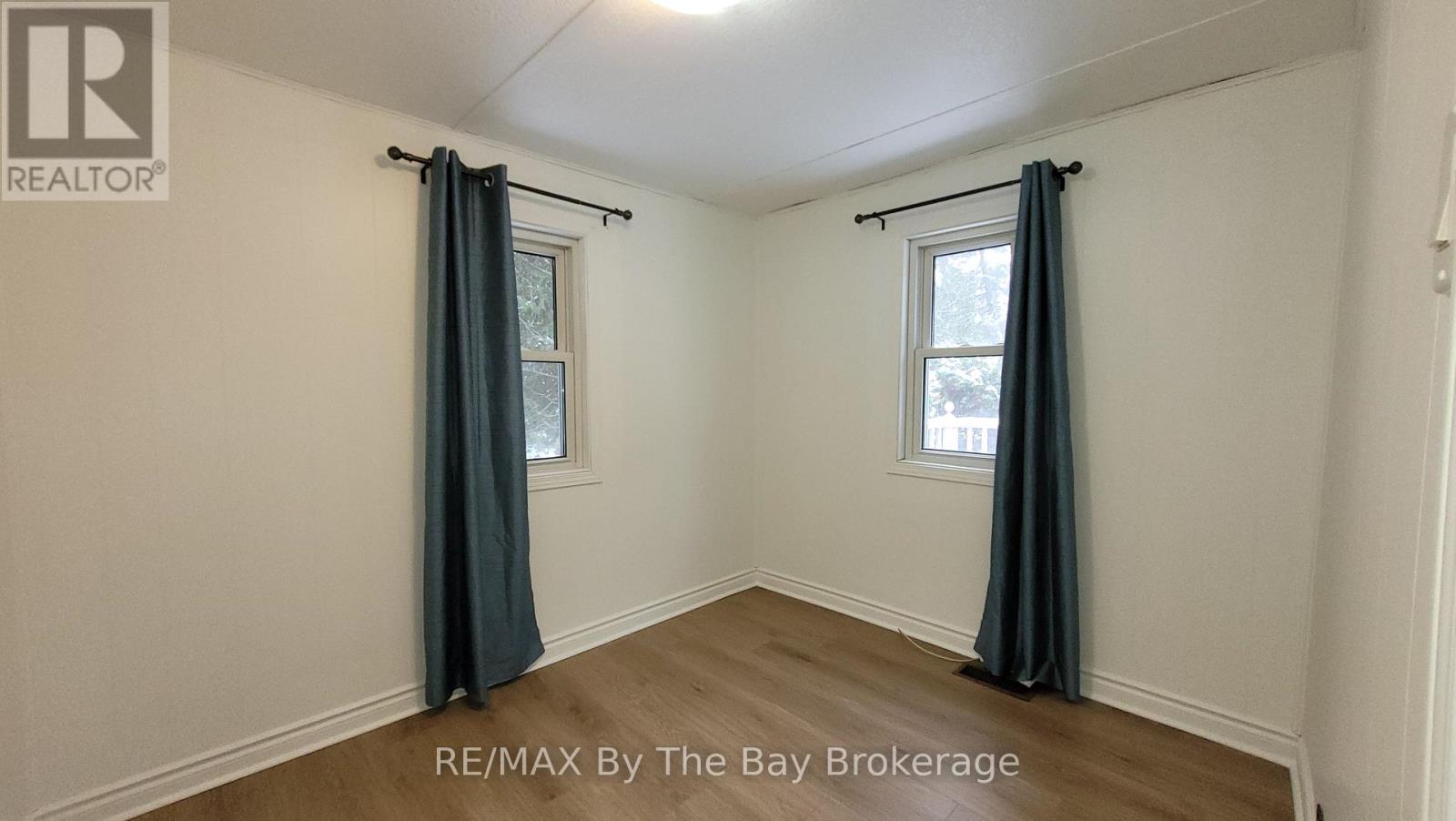 35 47th Street N, Wasaga Beach, Ontario  L9Z 1Y5 - Photo 11 - S12669688