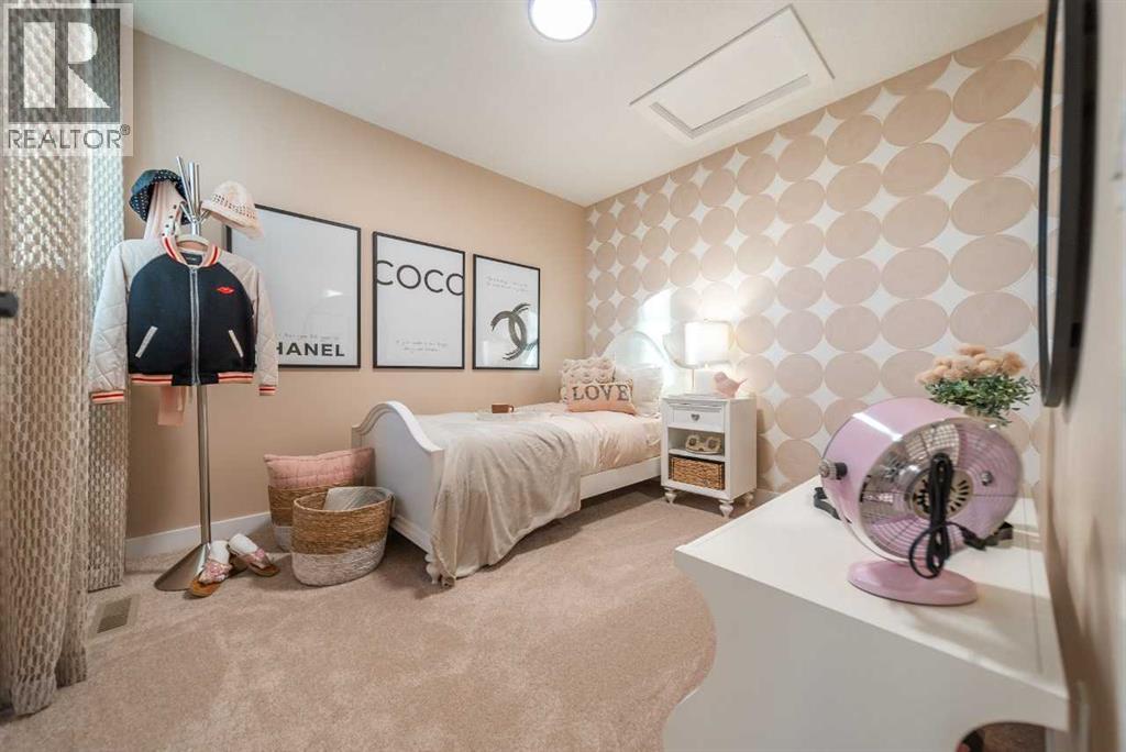 141 Southbow Drive, Cochrane, Alberta  T4C 3J9 - Photo 11 - A2257522