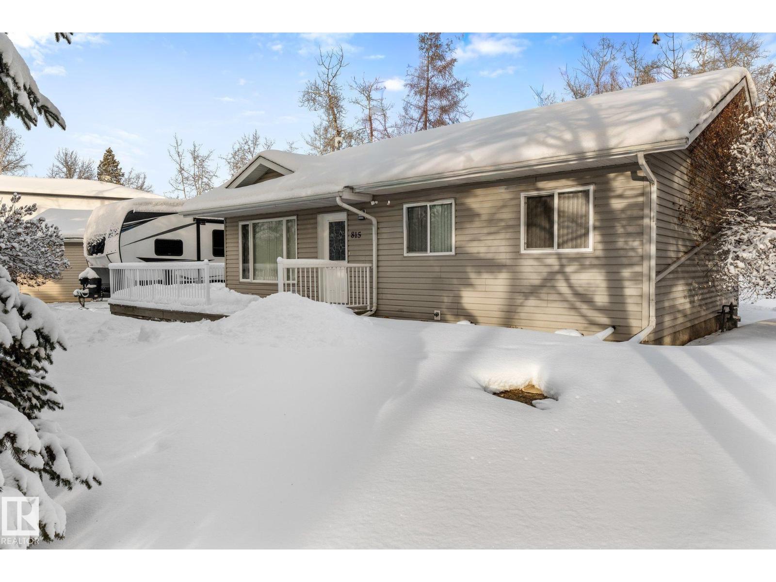 815 Lakeside Dr, Rural Parkland County, Alberta  T7Z 2T9 - Photo 3 - E4467617
