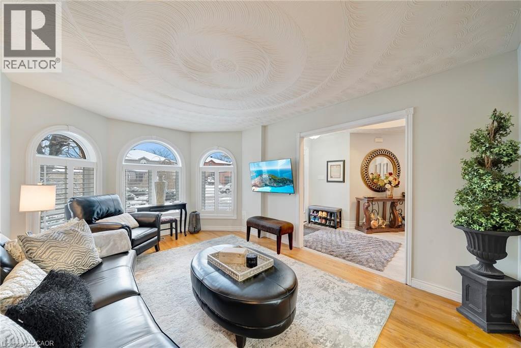 22 Caswell Drive, Hamilton, Ontario  L9C 7N2 - Photo 5 - 40796230