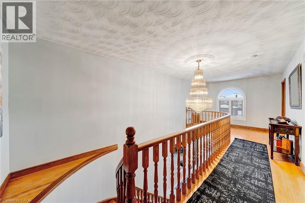 22 Caswell Drive, Hamilton, Ontario  L9C 7N2 - Photo 18 - 40796230