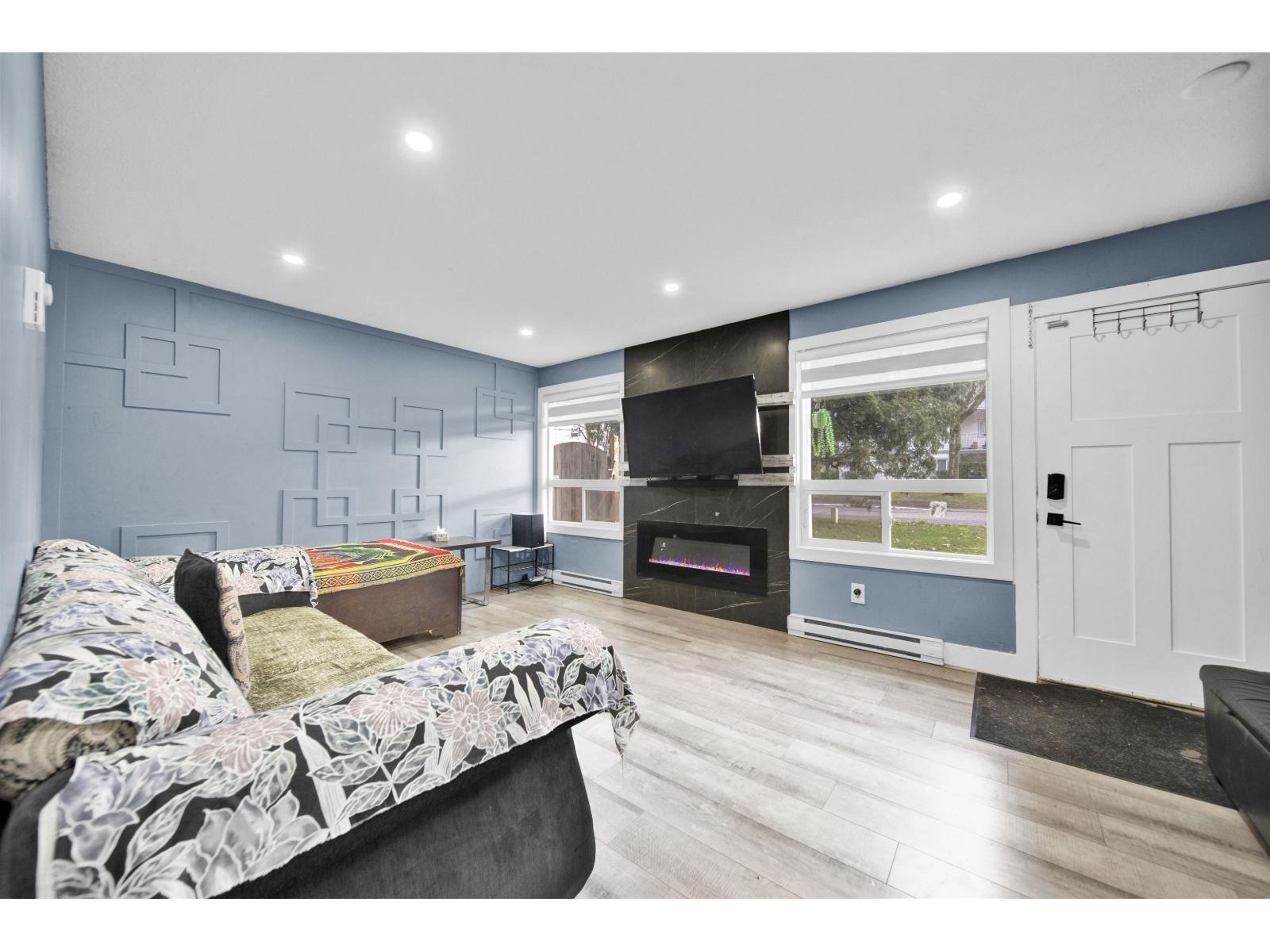 45533 Mcintosh Drive, Chilliwack Proper South, Chilliwack, British Columbia  V2P 6V4 - Photo 2 - R3076086