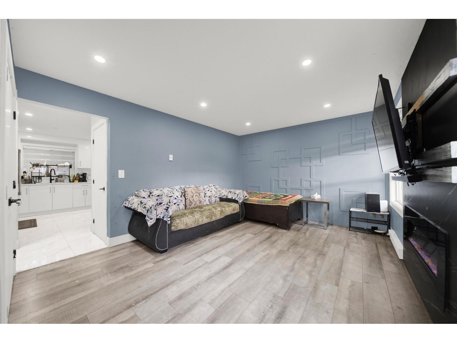 45533 Mcintosh Drive, Chilliwack Proper South, Chilliwack, British Columbia  V2P 6V4 - Photo 3 - R3076086