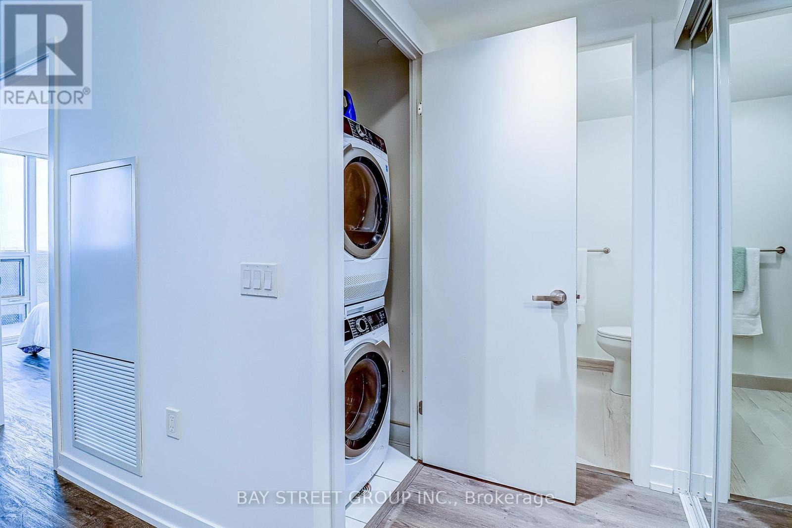 2607 - 55 Cooper Street, Toronto, Ontario  M5E 0G1 - Photo 18 - C12669636