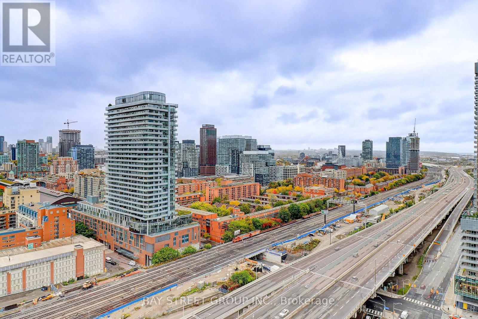 2607 - 55 Cooper Street, Toronto, Ontario  M5E 0G1 - Photo 24 - C12669636