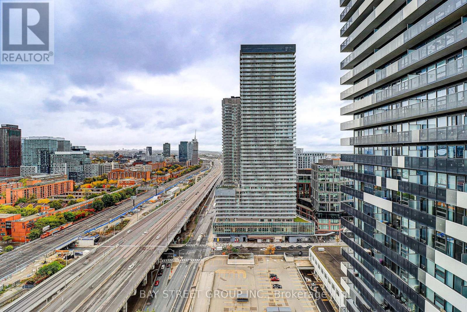 2607 - 55 Cooper Street, Toronto, Ontario  M5E 0G1 - Photo 25 - C12669636