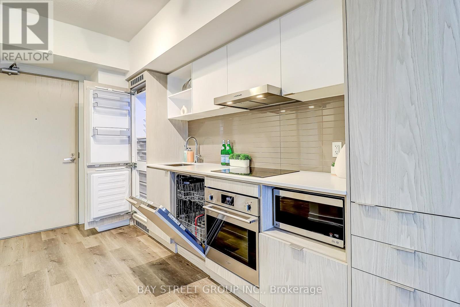 2607 - 55 Cooper Street, Toronto, Ontario  M5E 0G1 - Photo 5 - C12669636