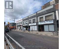 944 ST CLAIR AVENUE W, Toronto, Ontario
