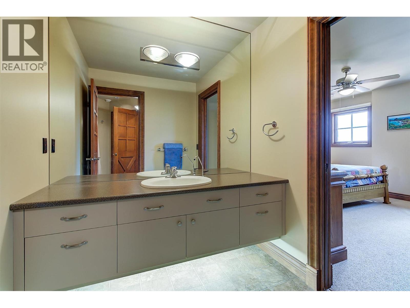 1306 Huckleberry Road, Kelowna, British Columbia  V1P 1M5 - Photo 60 - 10352116