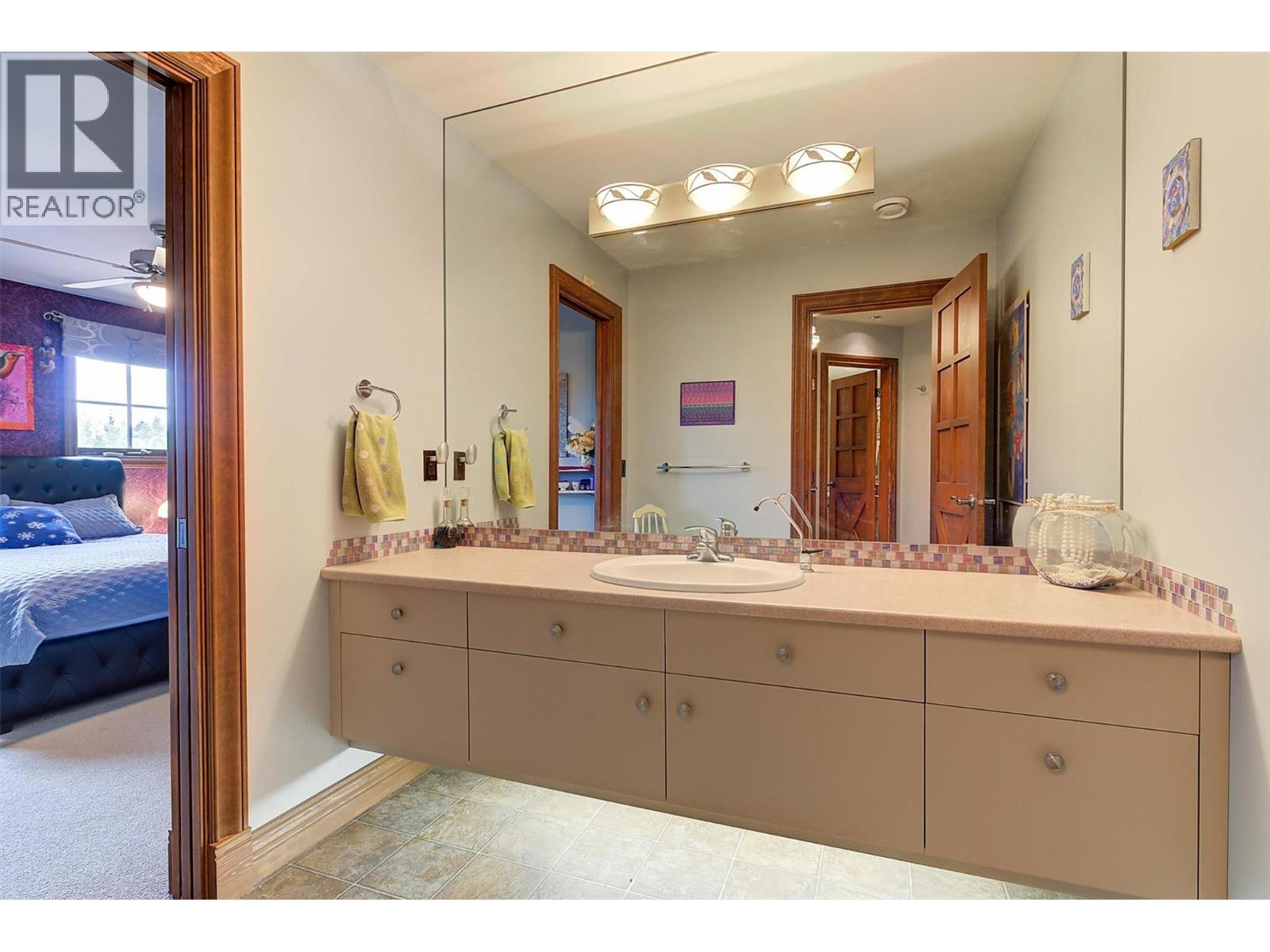 1306 Huckleberry Road, Kelowna, British Columbia  V1P 1M5 - Photo 67 - 10352116